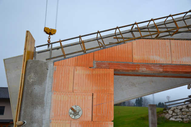 Bewehrung Betonstabstahl für Ringbalken bei Ziegelmauerwerk