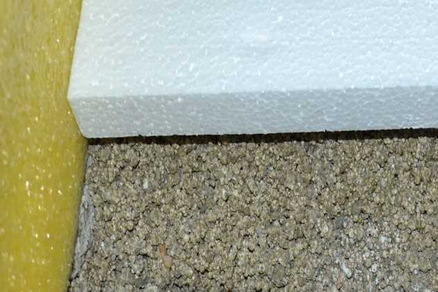 EPS-Platten auf Schüttung als Wärmedämmung unter Estrich