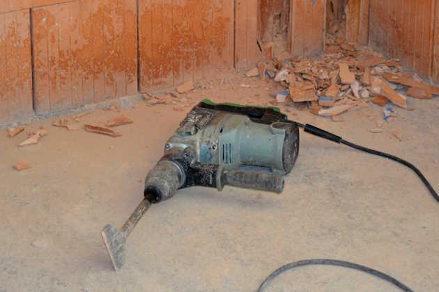 Elektrohammer für Stemmarbeiten in Mauerwerk